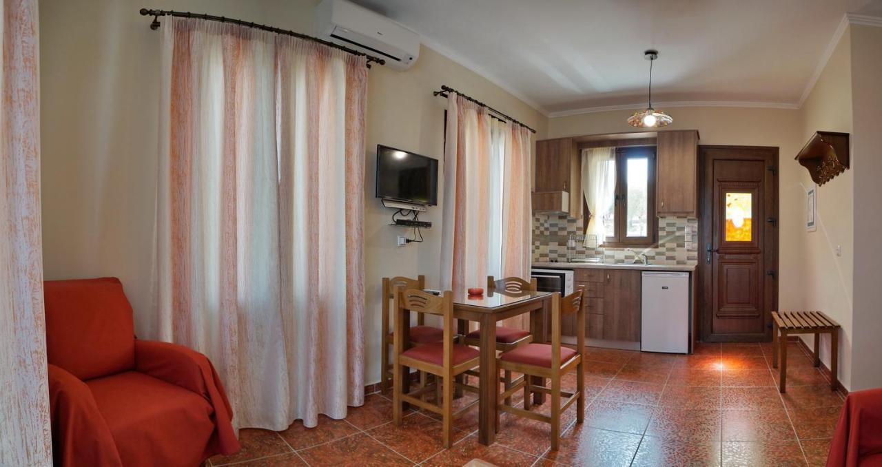 Ktima Kiourelioti Villa Skala Sykamineas Exteriör bild